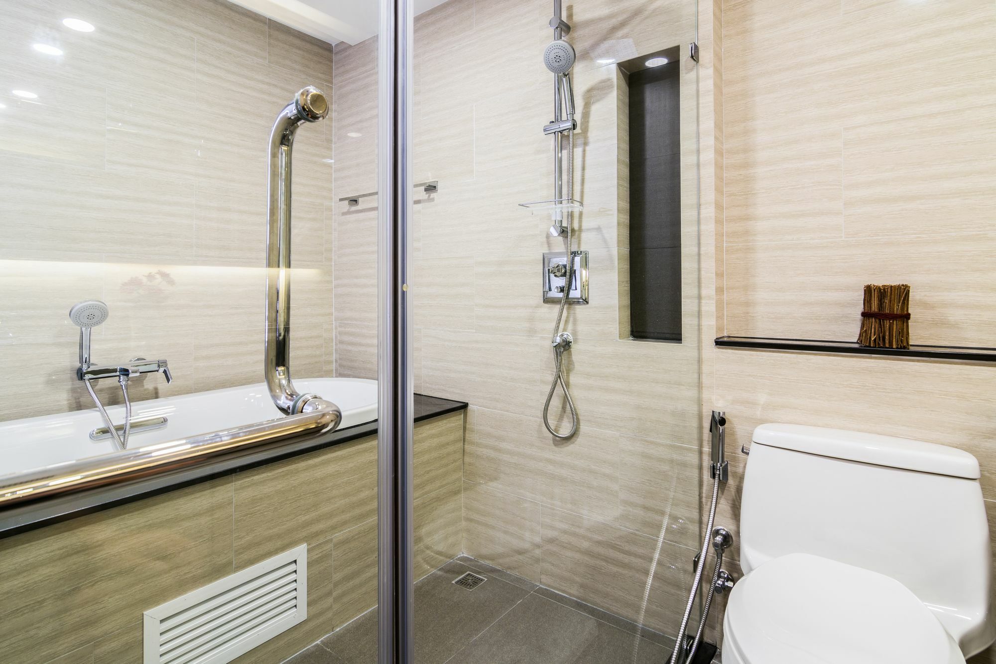 Hotel The Cityscape Langsuan By Favstay Bangkok