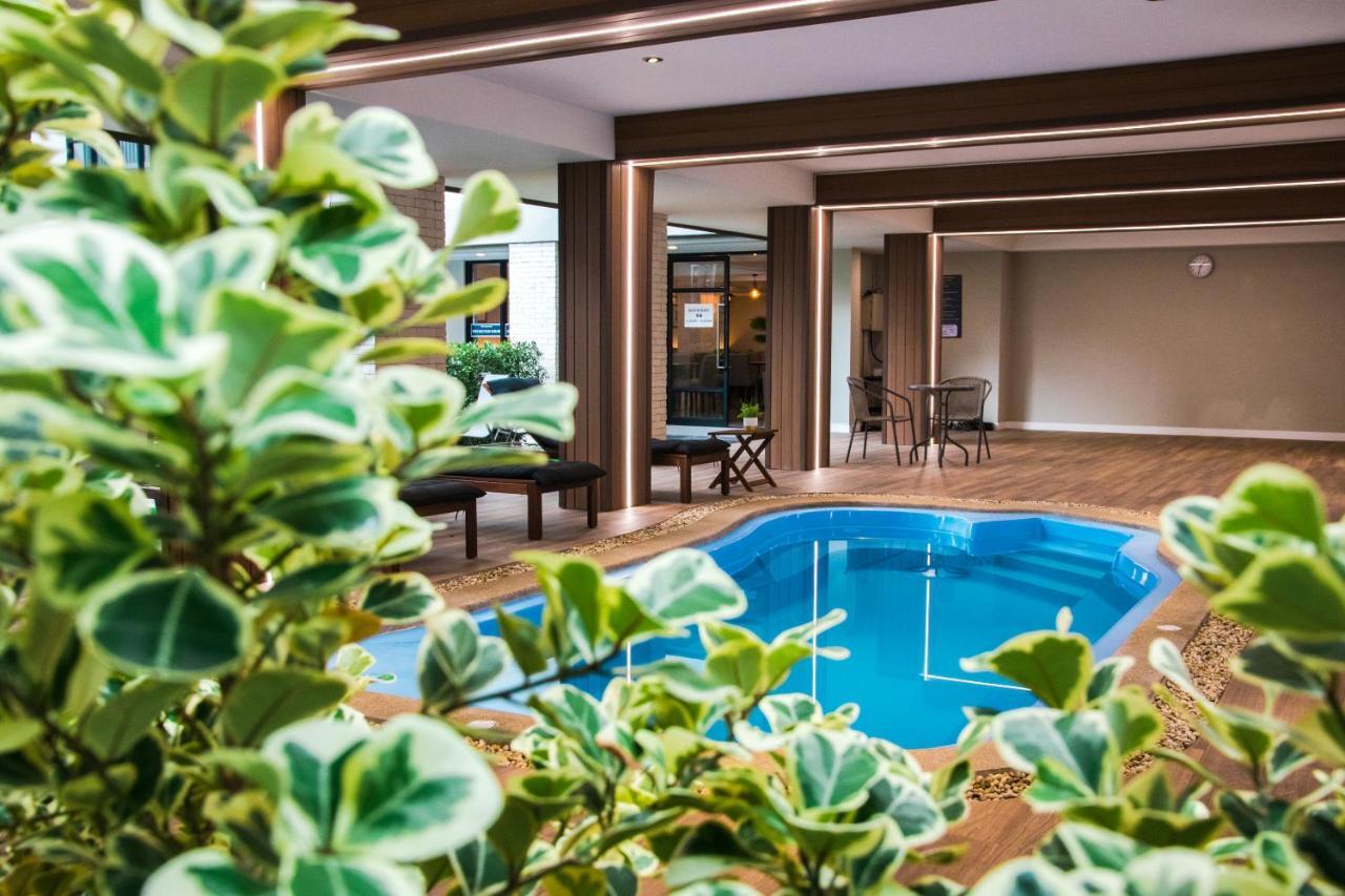 B Sha Certified 4* Bangkok