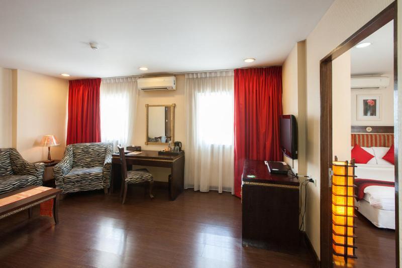 Hotel Club Mahindra Mac Boutique 3*