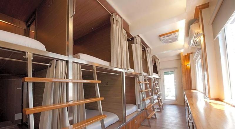Boxpackers Pratunam Khách sạn 3*