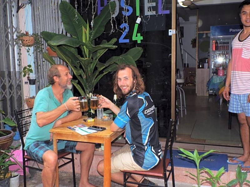 Hostel24 Ostello *
