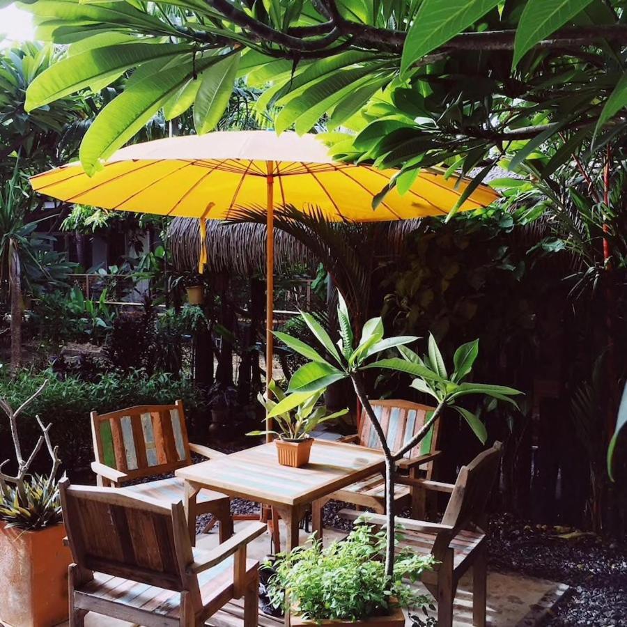 Garden Homestay *