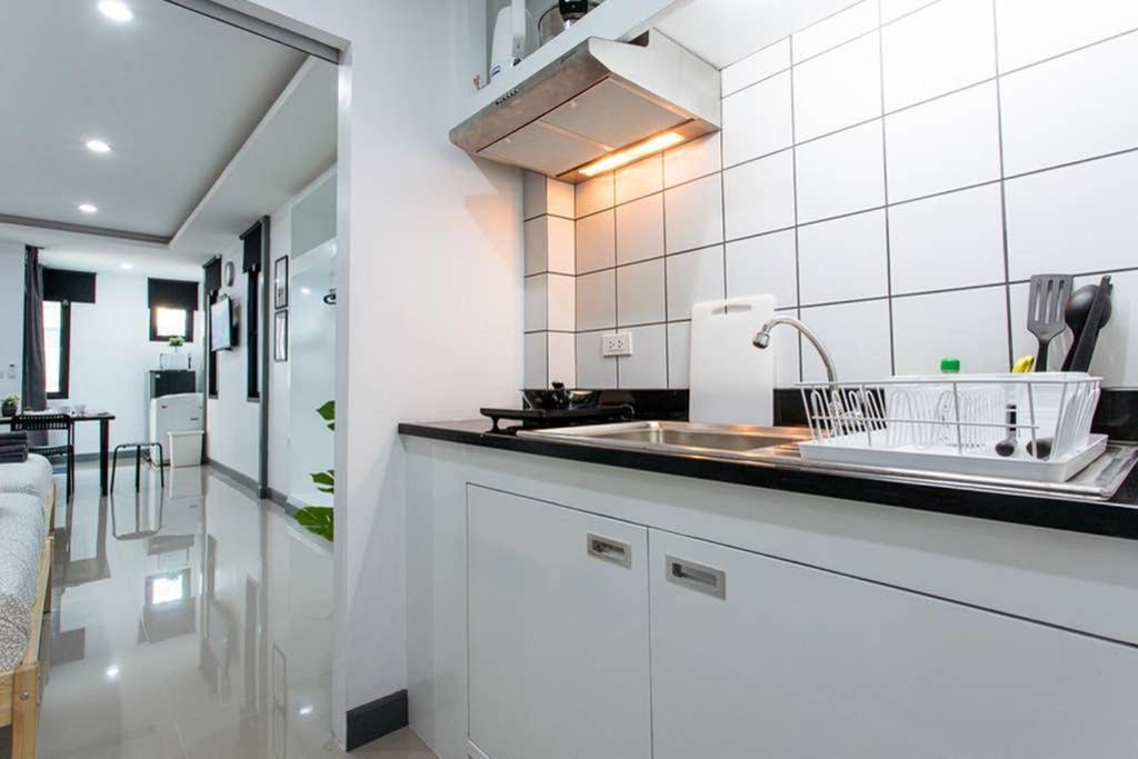 Apartamento P4 Silom Large 2beds Full Kitchen Wifi 4-6pax Bangkok