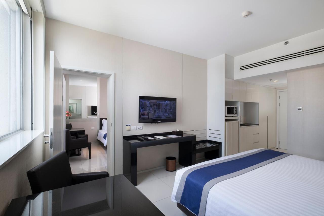 Mandarin Managed By Centre Point Hotell 4*