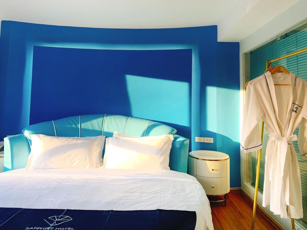 Sapphire Silom