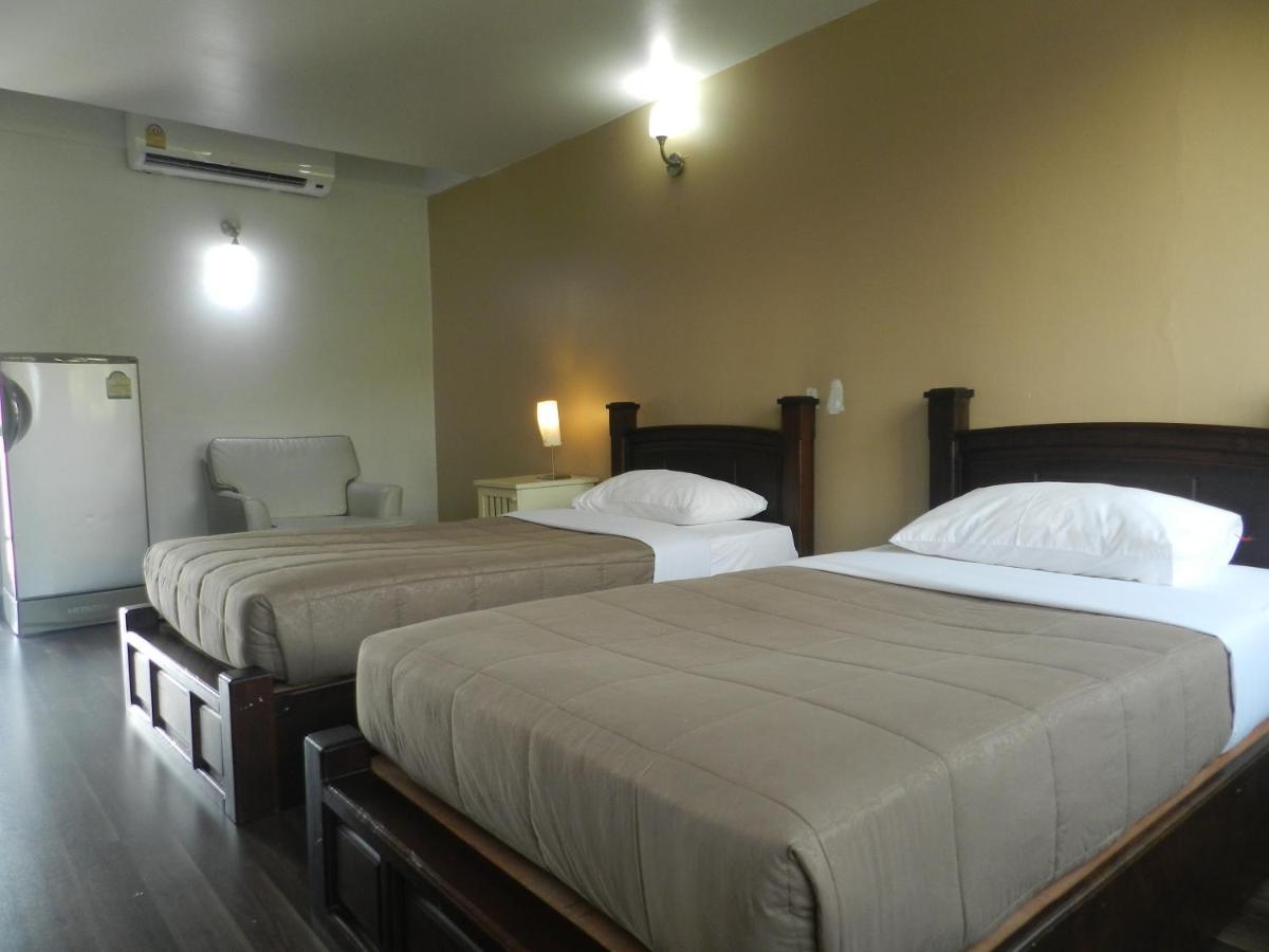 Hotel Rama 6 2*