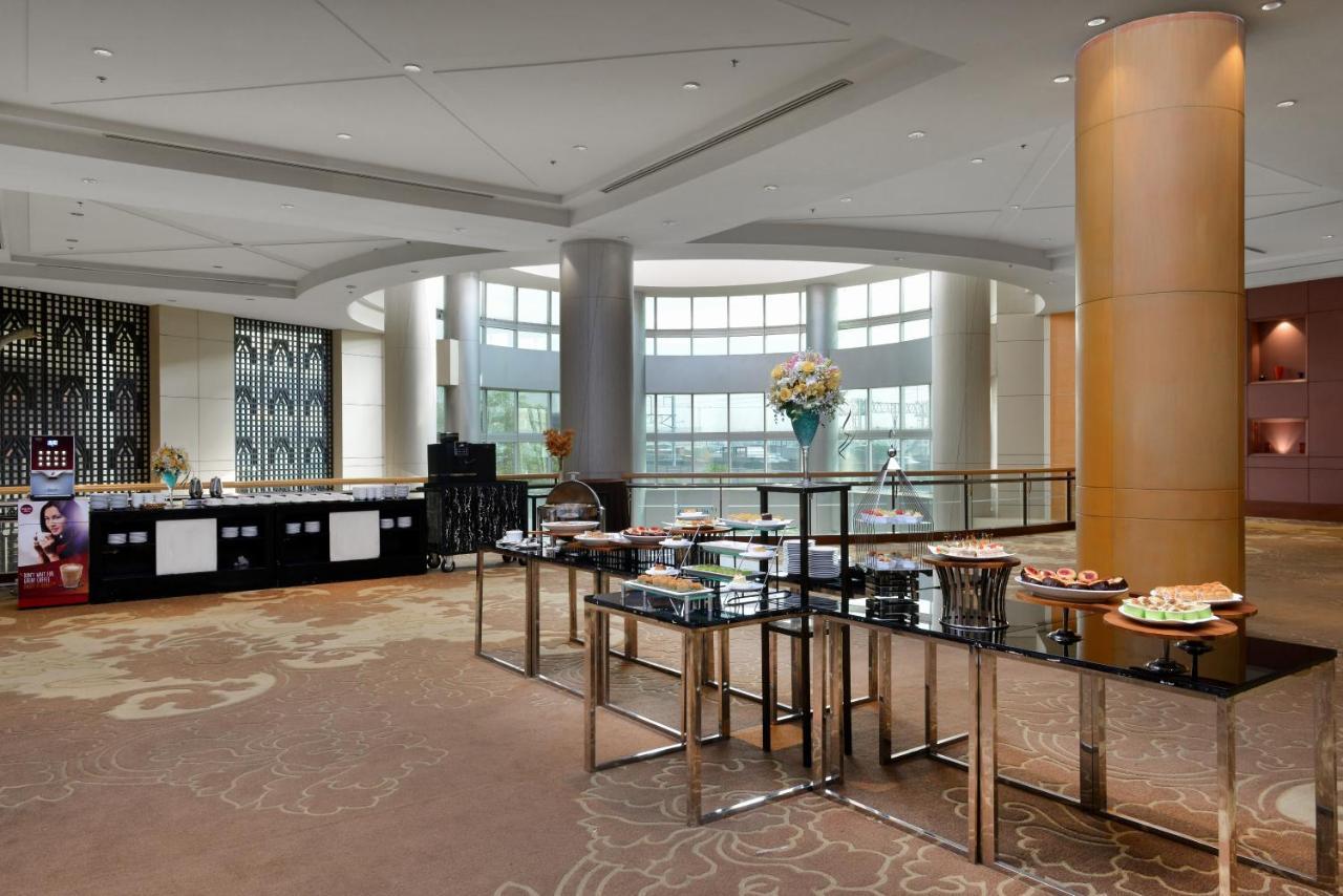 Miracle Grand Convenciones