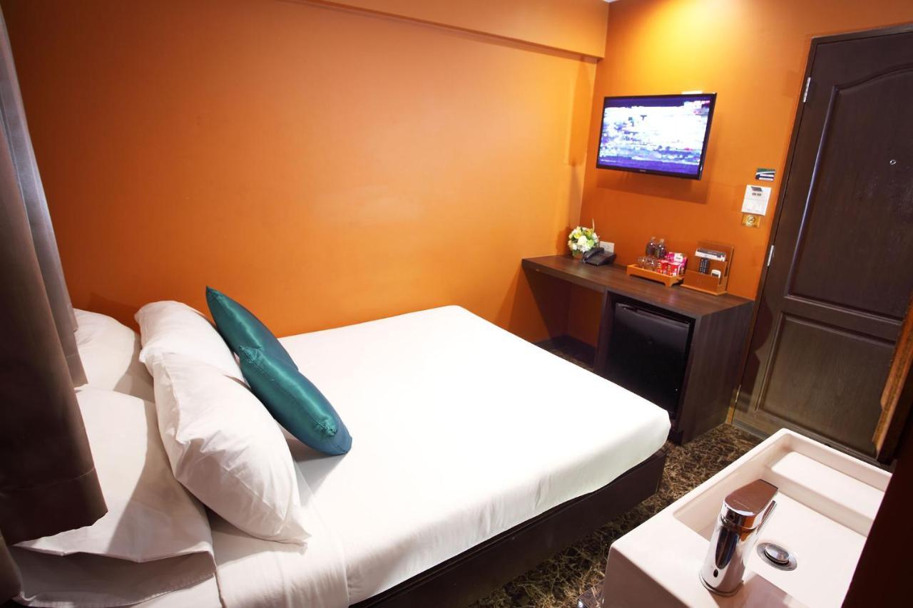 Violet Tower At Khaosan Palace Hotell