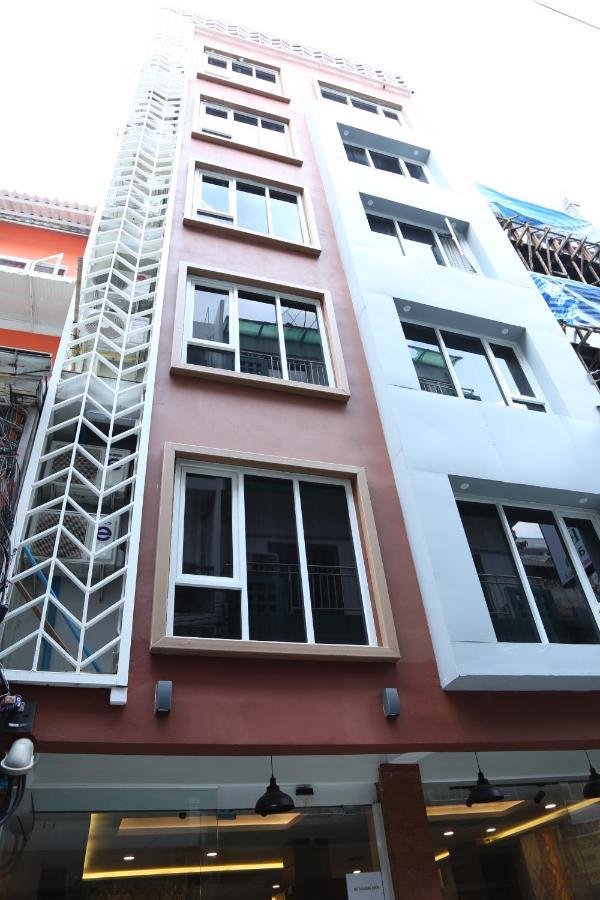 Khách sạn Rose Nana 2*
