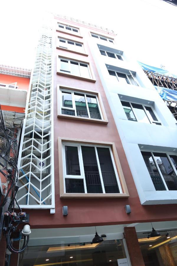Khách sạn Rose Nana Bangkok