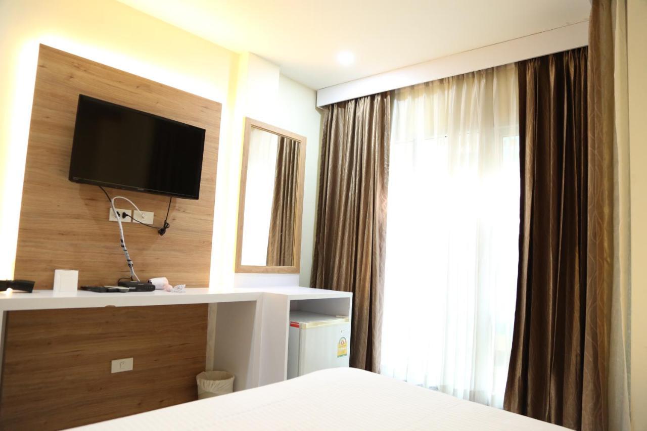 Khách sạn Rose Nana Bangkok