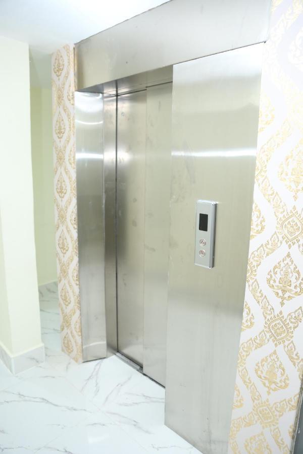 Khách sạn Rose Nana