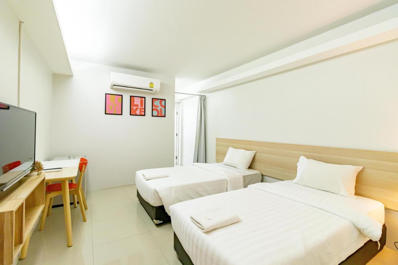 Hotel Your Place