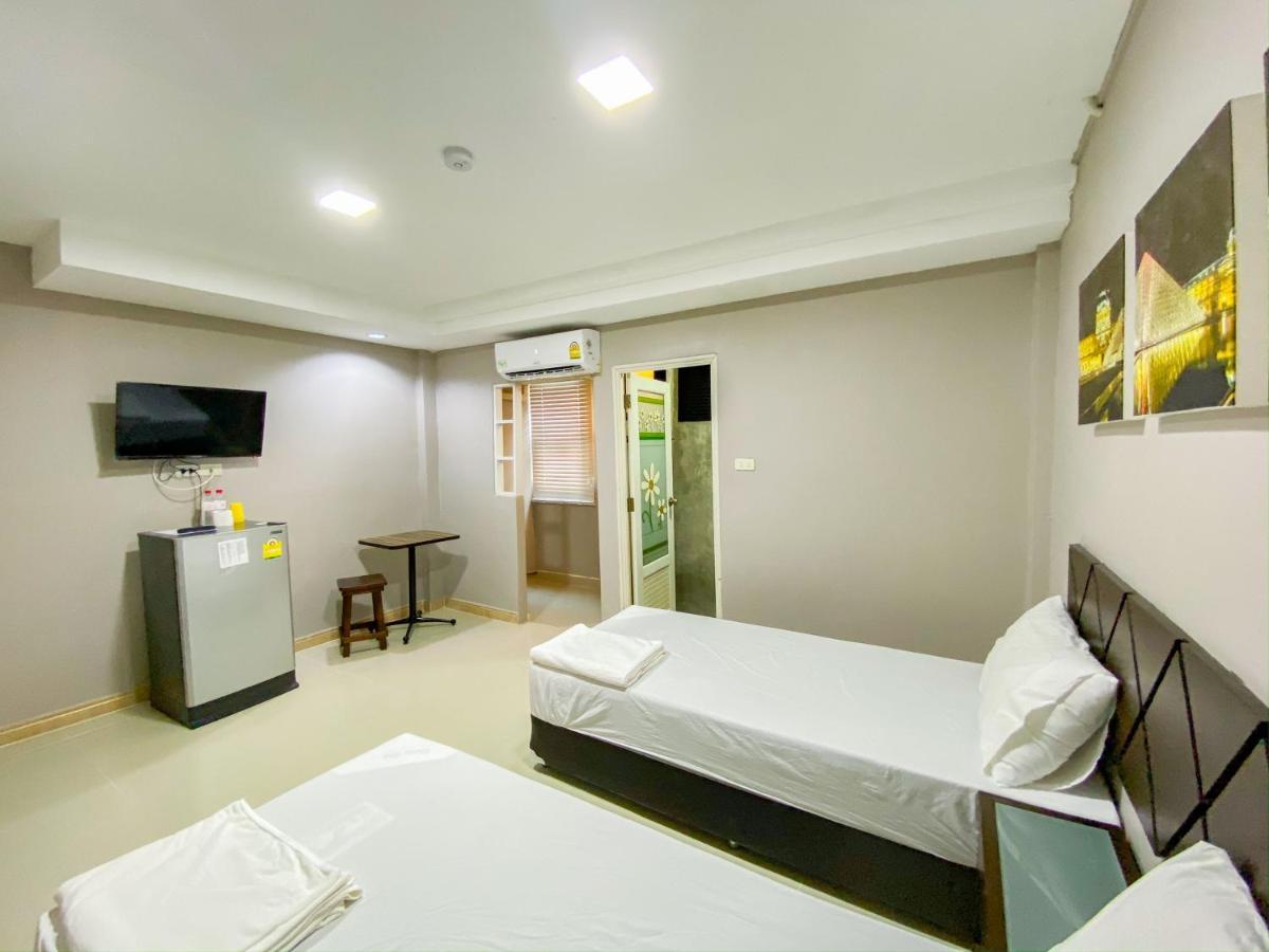 Delighted Hotel 3*
