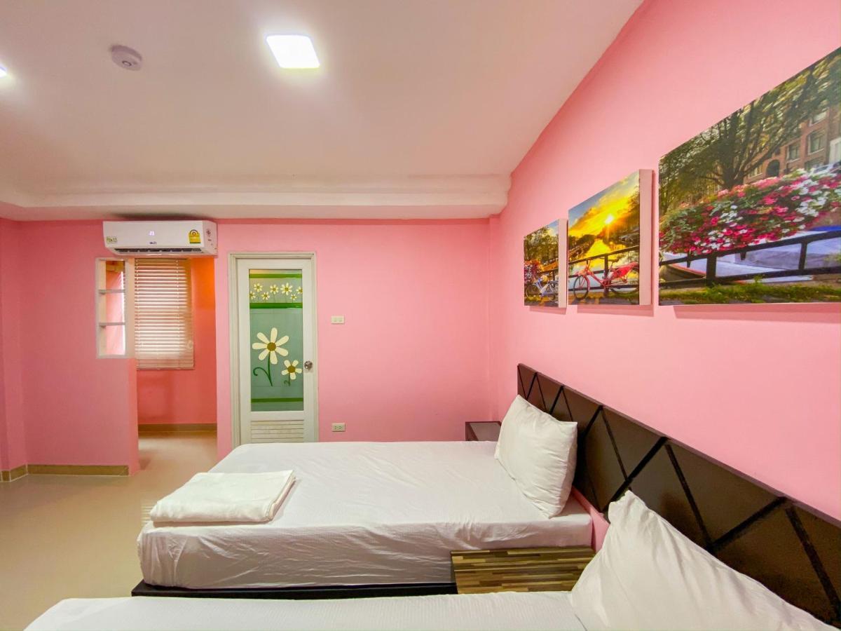 Hotel Delighted 3*