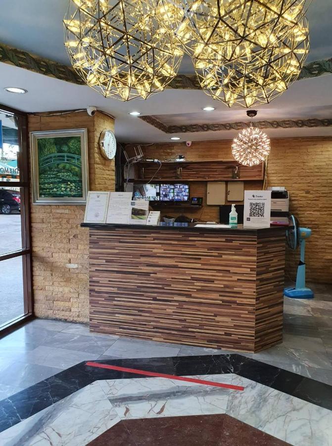 The Montana - Sathorn Hotel