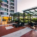The Cloud Sky Rama9 : 1Br Wifi Pool Rca
