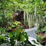 37 Nature House