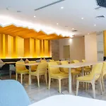 Tango Vibrant Living Hotel - Sha Extra Plus