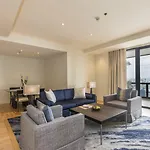 Emporium Suites by Chatrium