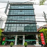 Hyde Park Hotel Bangkok