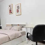 32Sqm 1000X500Wifi Workplace Long Stay