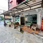 Ratanawong Place 304