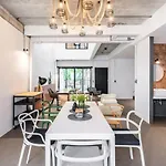 The Mellow At Phrom Phong
