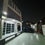 3 Bedroom Cozy Home Skytrain View Bkk