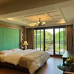 Quinstel Hostel