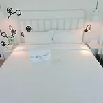 Bedspread Hostel