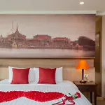 Ramada Plaza By Wyndham Bangkok Menam Riverside