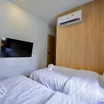 3 Bed 3 Bath / Luxury / 1 Min Walk To Bts Asok