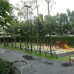 1 Bedroom Near Mrt & Bts Station.