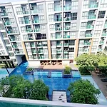 คอนโด 1 ห้องนอน ใกล้บีทีเอสอ่อนนุช สายสีเขียว ที่นอนking Size วิวสระว่ายน้ำ