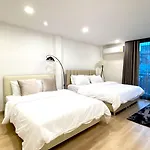 4Beds 4Baths New Renovated Entire House Bts Ekkamai