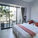 Resort Living 2Br - Ultra Fast Wifii - Bts Chong Nonsi