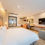 Thee Bangkok Hotel