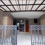 7 Beds Villa Emquartier Btsthonglor Phrom Phong