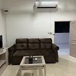 Mall Suites Hotel