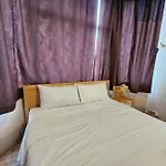 10m2 studio Appartement, met 0 privé badkamer in Chatuchak