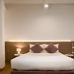 Hotel Papa Bangkok Siriraj