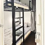 Bangkok Sanookdee Hostel (Adults Only)