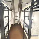 Bangkok Sanookdee Hostel (Adults Only)
