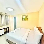 P Ratunam Residence Hotel