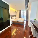Luxury 3 Bedrooms In The Heart Of The City