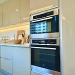 Luxury 3 Bedrooms In The Heart Of The City