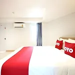 OYO 484 Pannee Residence Khaosan