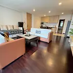 Spacious Sukhumvit Apart Ment Near Emsphere Bts Phrom Phong