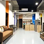 Zee Thai Hostel